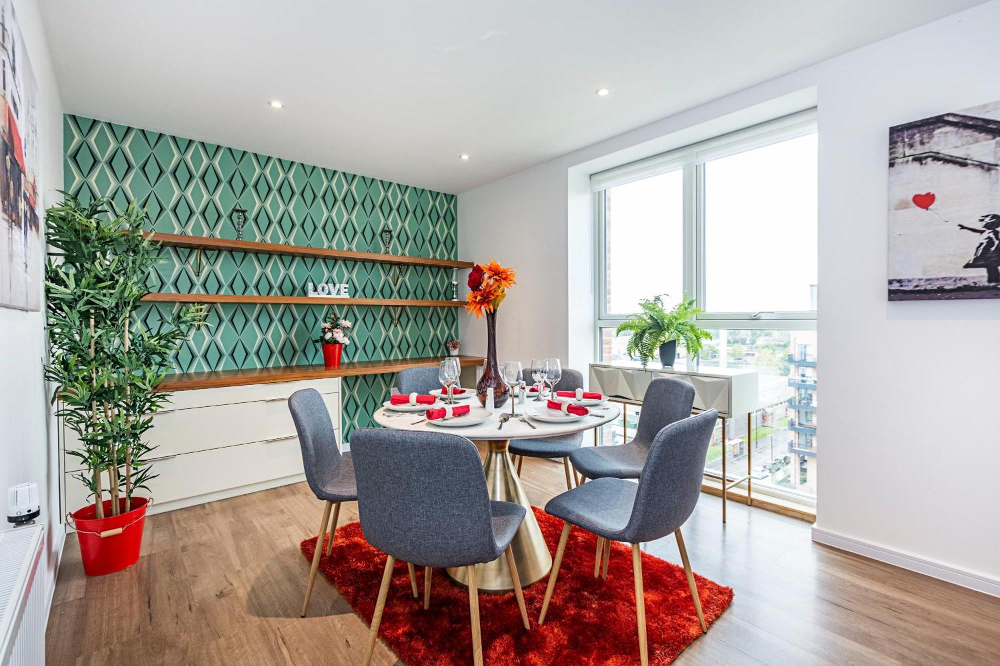 Chiswick Park 3 Bed 3 Bath West London - Parking Διαμέρισμα Εξωτερικό φωτογραφία