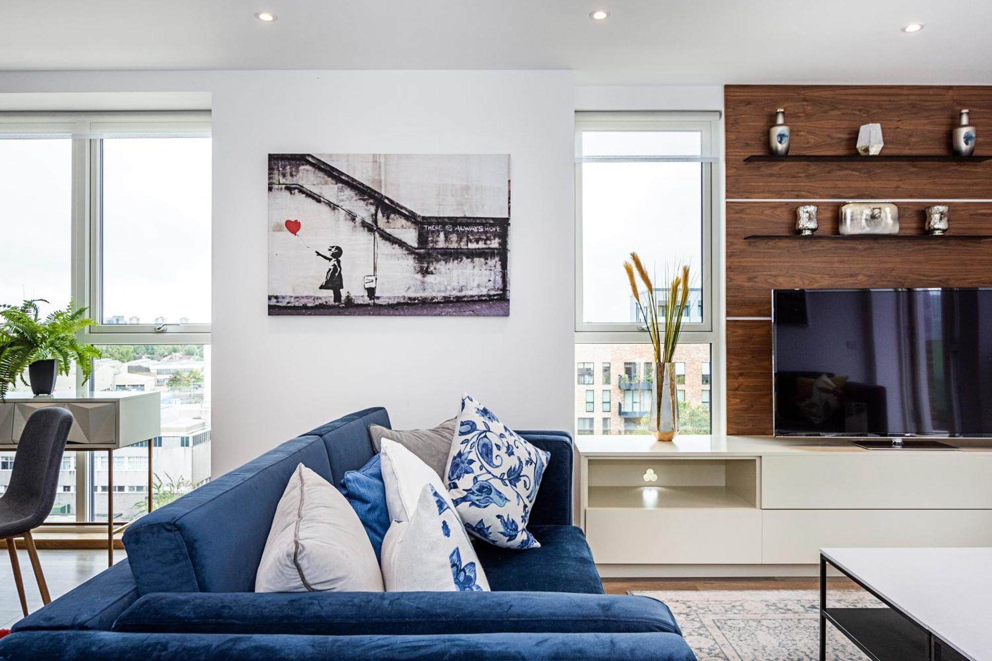 Chiswick Park 3 Bed 3 Bath West London - Parking Διαμέρισμα Εξωτερικό φωτογραφία